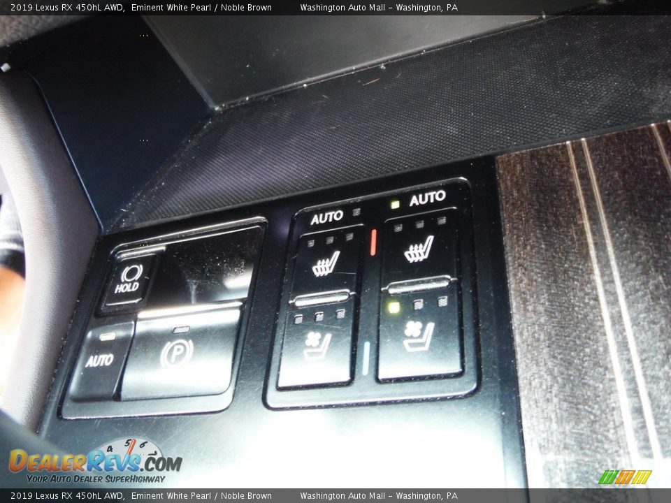 Controls of 2019 Lexus RX 450hL AWD Photo #7