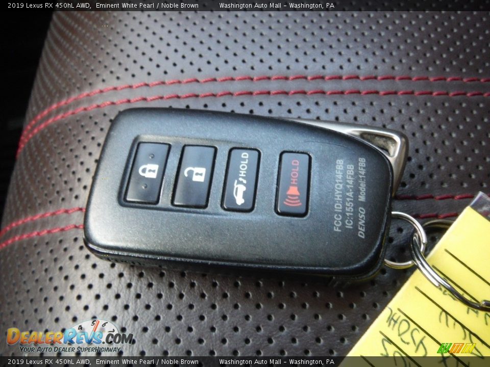 Keys of 2019 Lexus RX 450hL AWD Photo #30