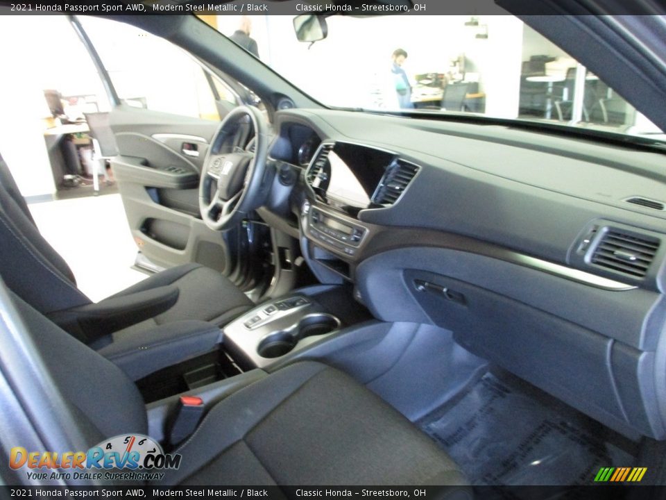 2021 Honda Passport Sport AWD Modern Steel Metallic / Black Photo #15