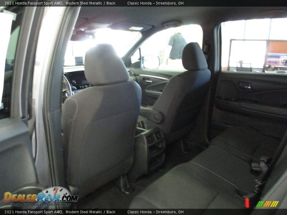2021 Honda Passport Sport AWD Modern Steel Metallic / Black Photo #23