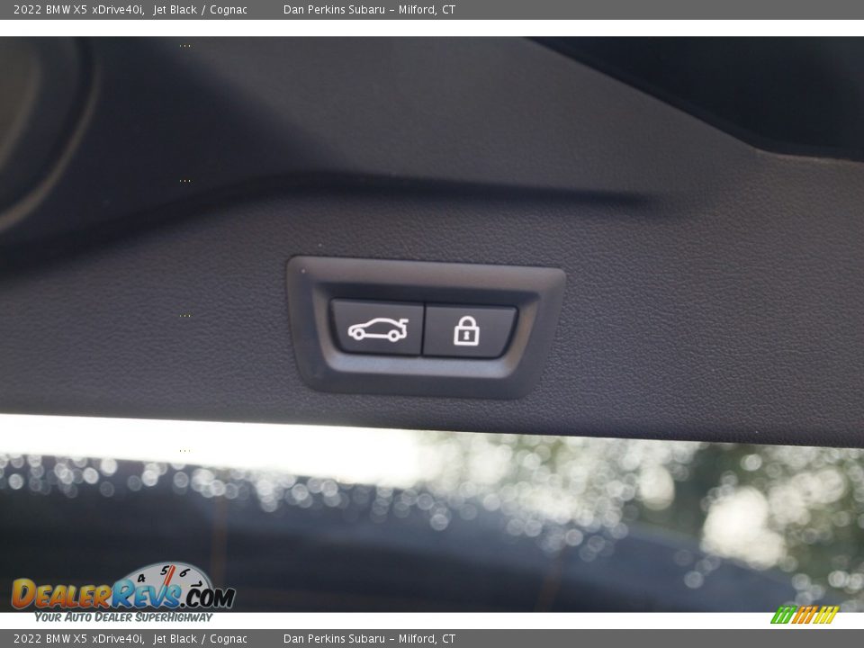 2022 BMW X5 xDrive40i Jet Black / Cognac Photo #16