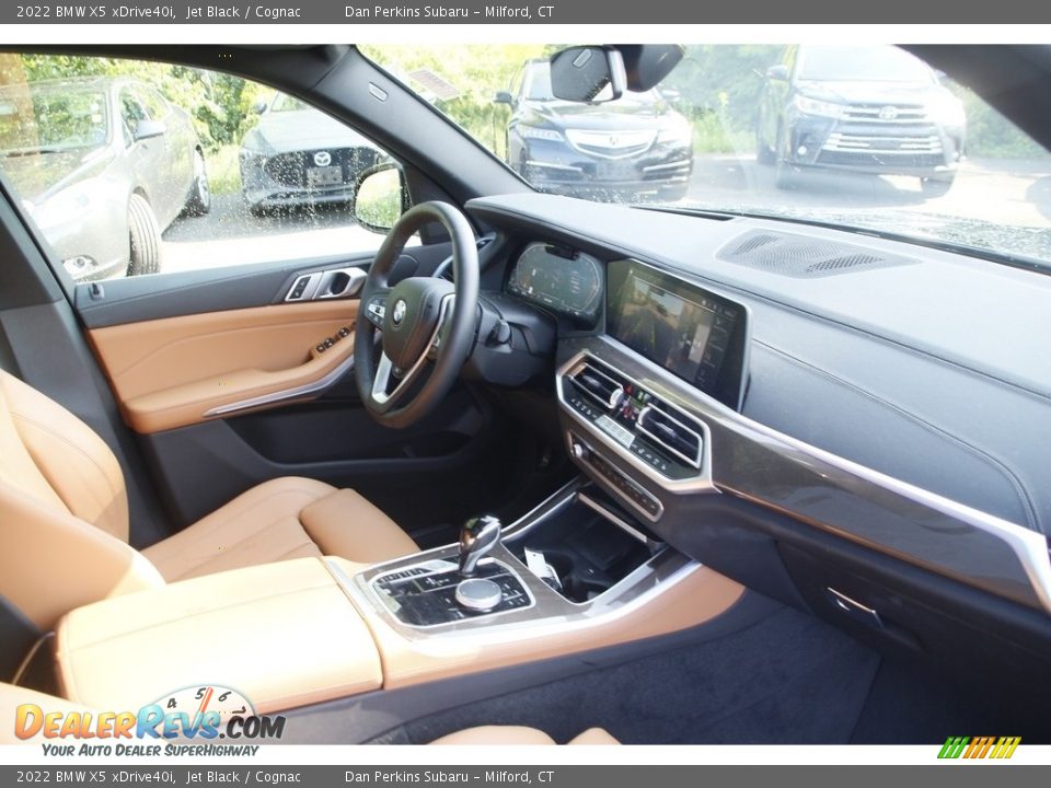 2022 BMW X5 xDrive40i Jet Black / Cognac Photo #18