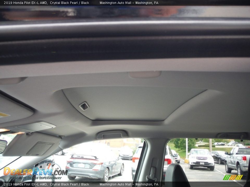 2019 Honda Pilot EX-L AWD Crystal Black Pearl / Black Photo #12