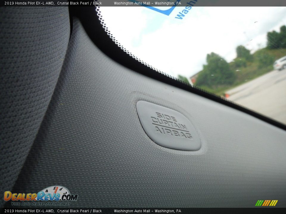 2019 Honda Pilot EX-L AWD Crystal Black Pearl / Black Photo #19