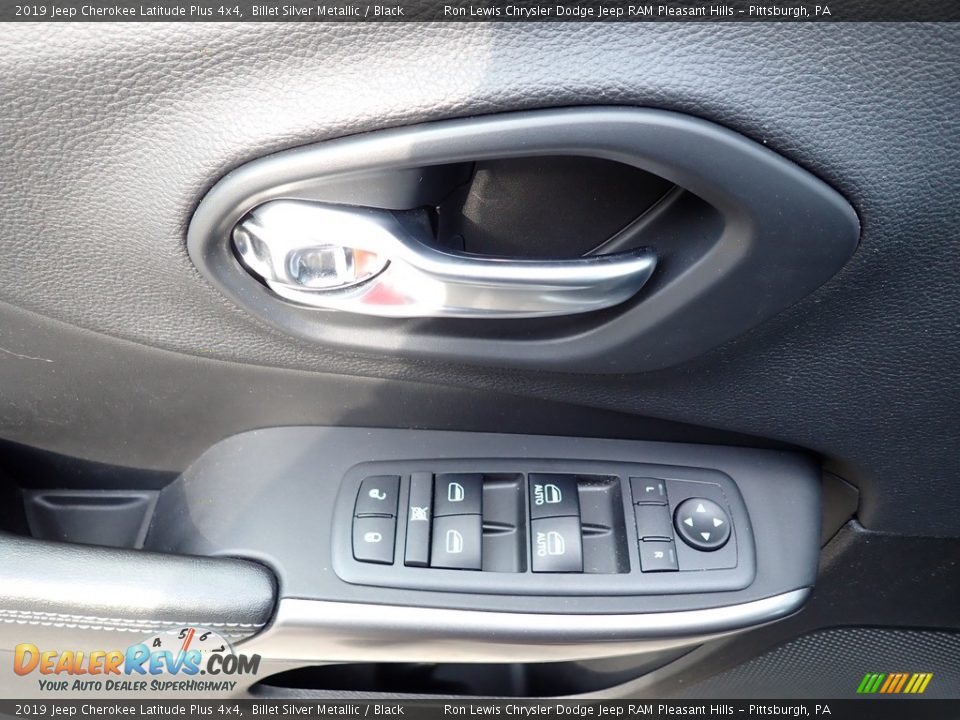 2019 Jeep Cherokee Latitude Plus 4x4 Billet Silver Metallic / Black Photo #14