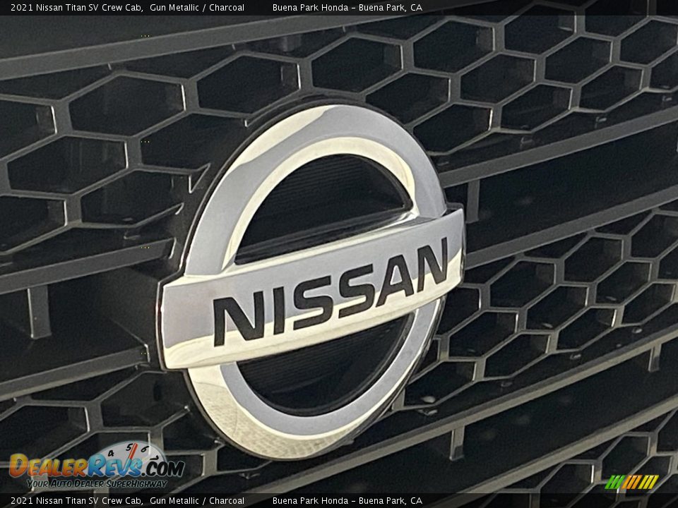 2021 Nissan Titan SV Crew Cab Logo Photo #8