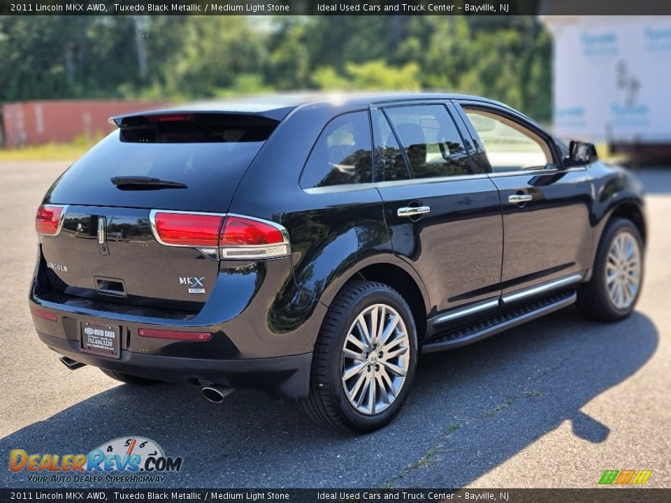 2011 Lincoln MKX AWD Tuxedo Black Metallic / Medium Light Stone Photo #7