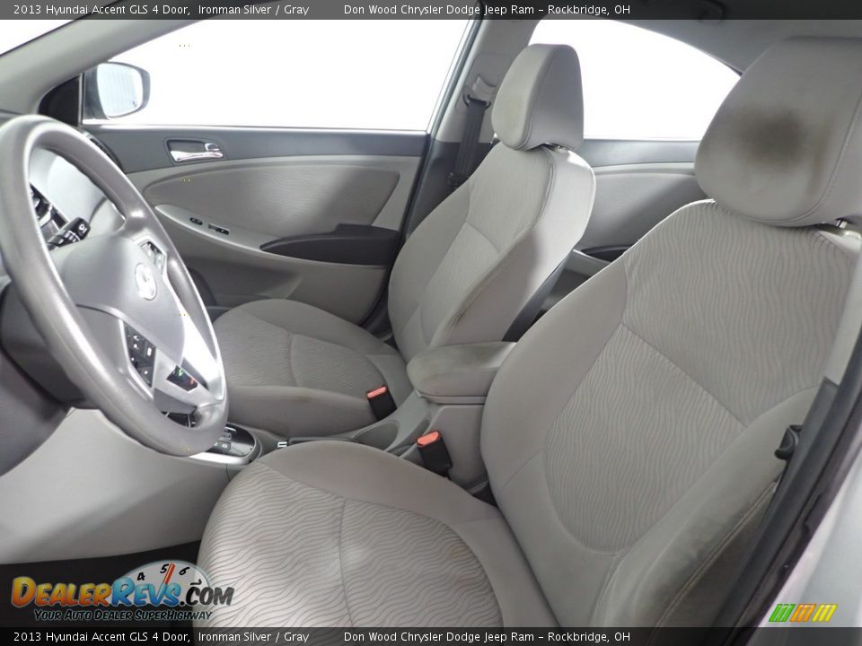 2013 Hyundai Accent GLS 4 Door Ironman Silver / Gray Photo #13