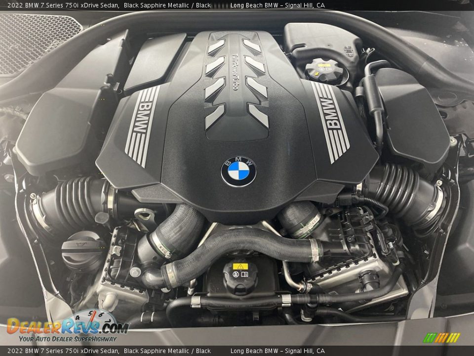 2022 BMW 7 Series 750i xDrive Sedan 4.4 Liter M TwinPower Turbocharged DOHC 32-Valve VVT V8 Engine Photo #9