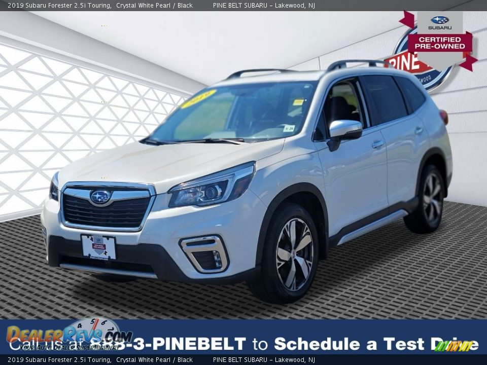 2019 Subaru Forester 2.5i Touring Crystal White Pearl / Black Photo #1