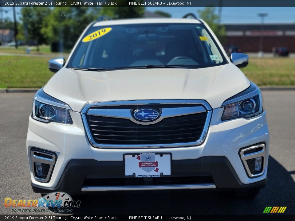 2019 Subaru Forester 2.5i Touring Crystal White Pearl / Black Photo #17