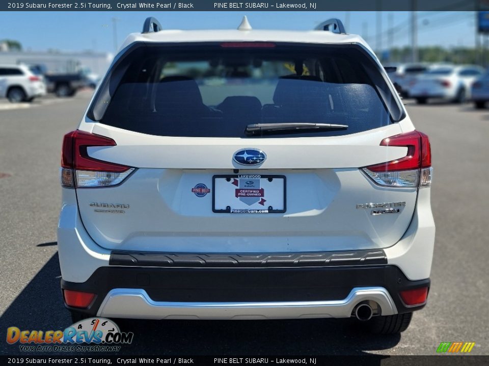 2019 Subaru Forester 2.5i Touring Crystal White Pearl / Black Photo #20