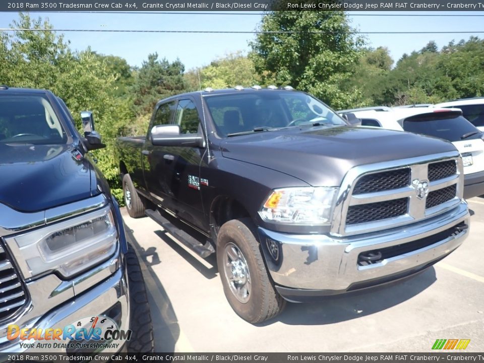 2018 Ram 3500 Tradesman Crew Cab 4x4 Granite Crystal Metallic / Black/Diesel Gray Photo #3