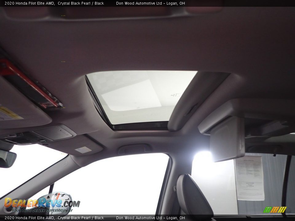 2020 Honda Pilot Elite AWD Crystal Black Pearl / Black Photo #7
