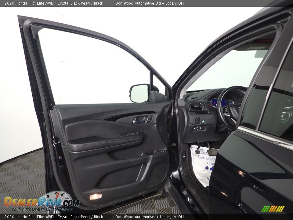 2020 Honda Pilot Elite AWD Crystal Black Pearl / Black Photo #16