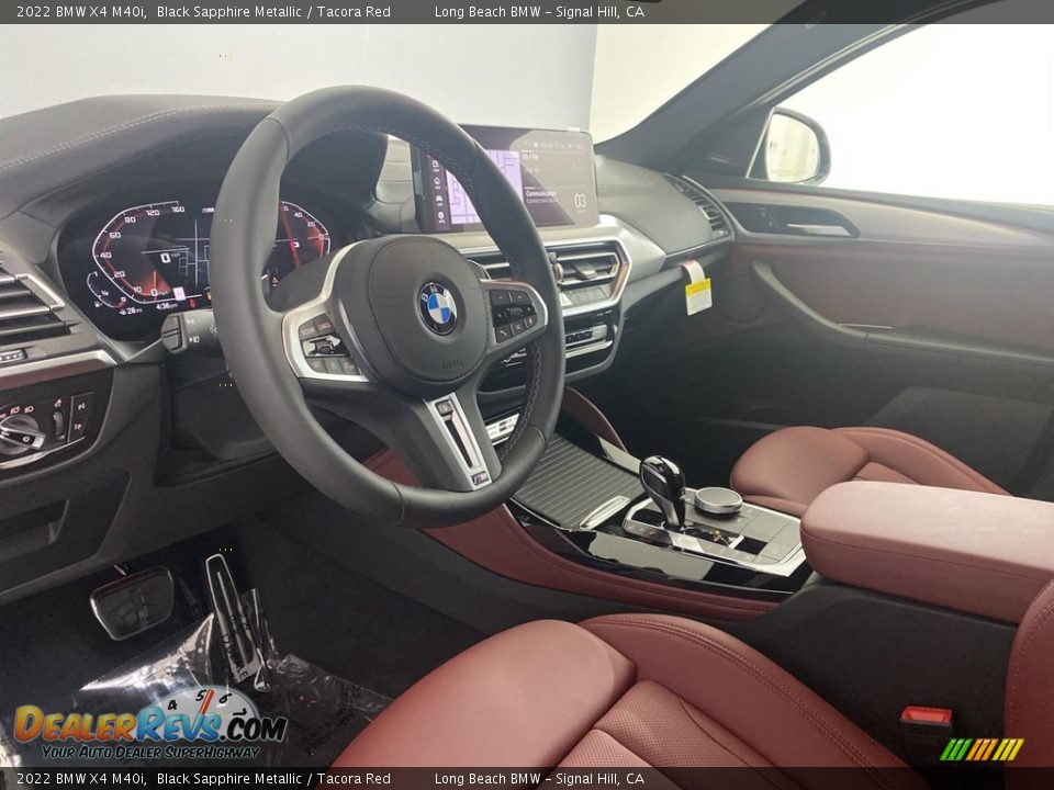 Front Seat of 2022 BMW X4 M40i Photo #13