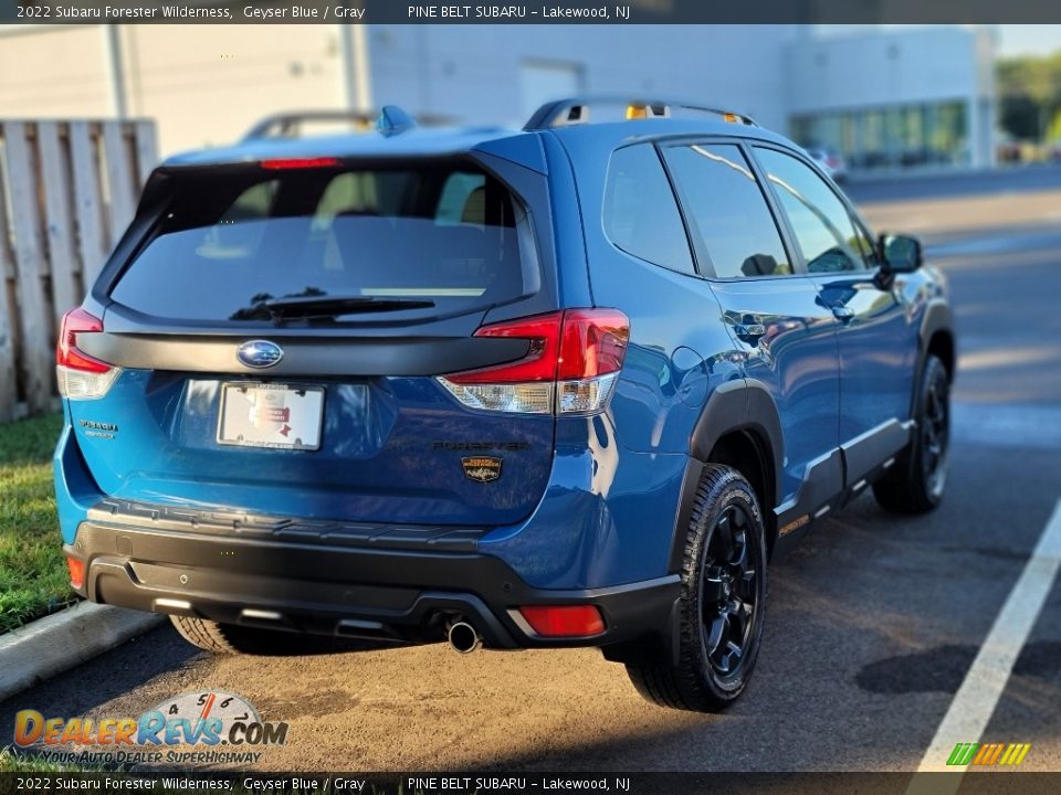 2022 Subaru Forester Wilderness Geyser Blue / Gray Photo #7