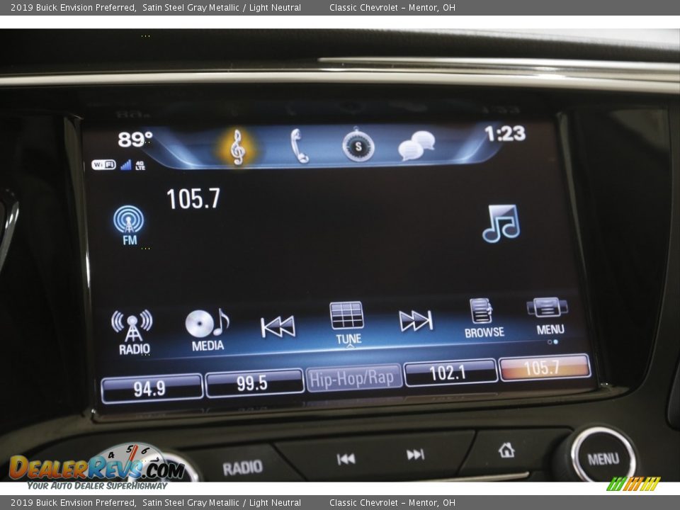 Controls of 2019 Buick Envision Preferred Photo #10