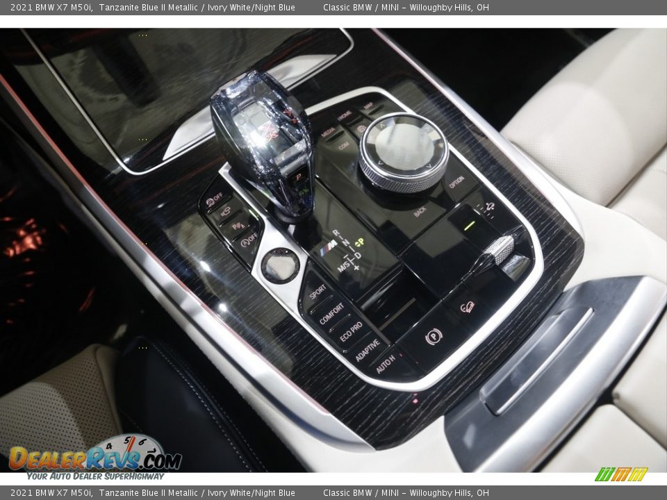 2021 BMW X7 M50i Shifter Photo #22