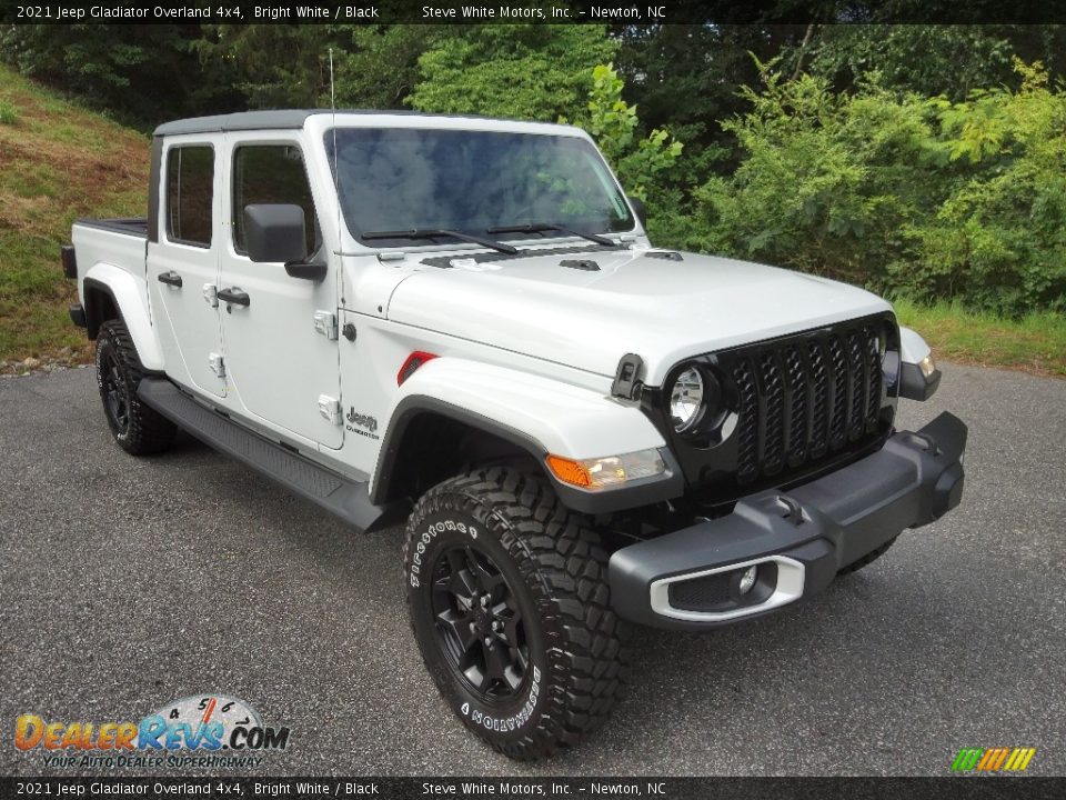 2021 Jeep Gladiator Overland 4x4 Bright White / Black Photo #4