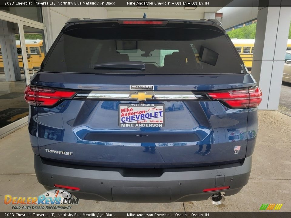 2023 Chevrolet Traverse LT Northsky Blue Metallic / Jet Black Photo #5