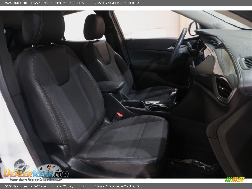 Front Seat of 2020 Buick Encore GX Select Photo #16
