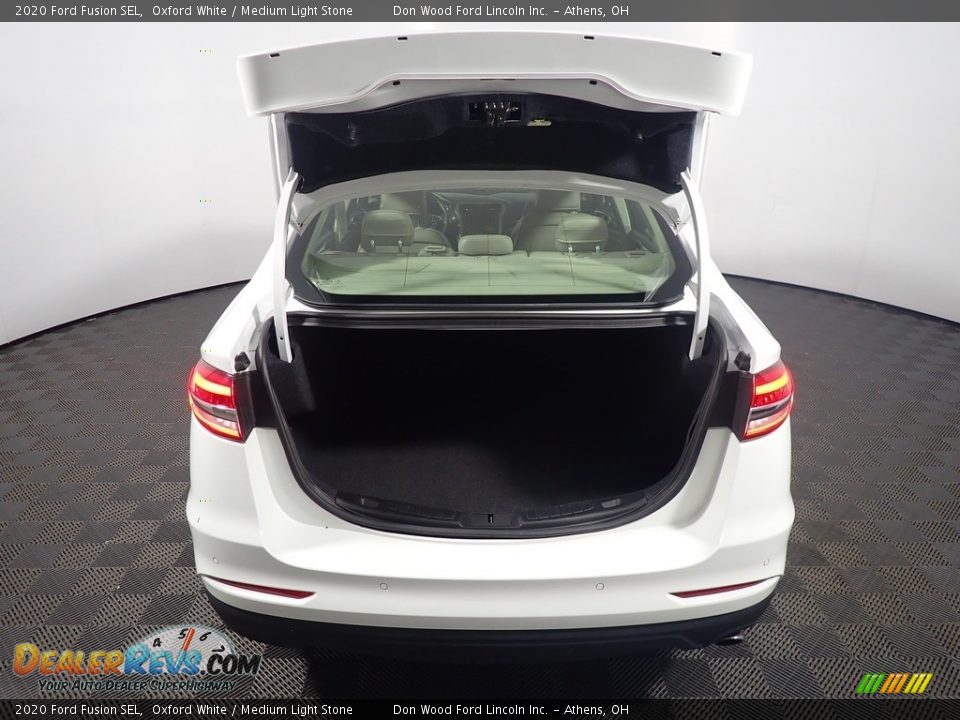 2020 Ford Fusion SEL Oxford White / Medium Light Stone Photo #14