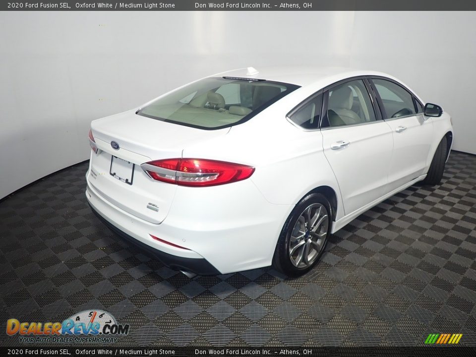 2020 Ford Fusion SEL Oxford White / Medium Light Stone Photo #17
