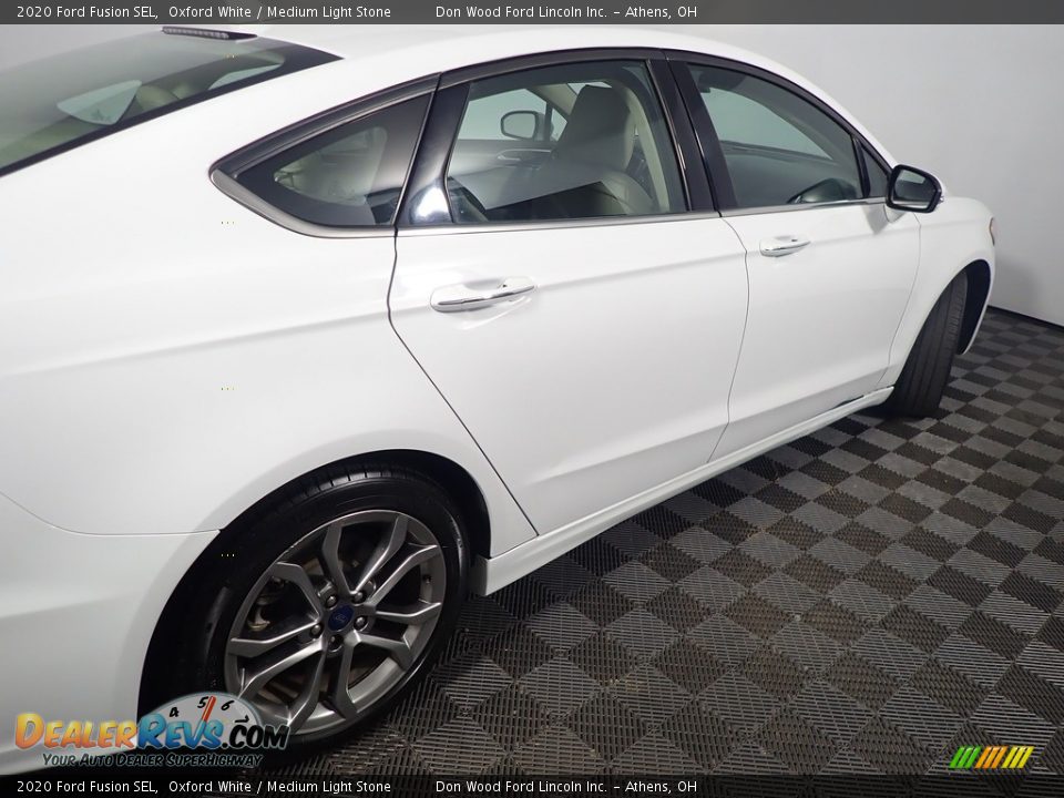 2020 Ford Fusion SEL Oxford White / Medium Light Stone Photo #19