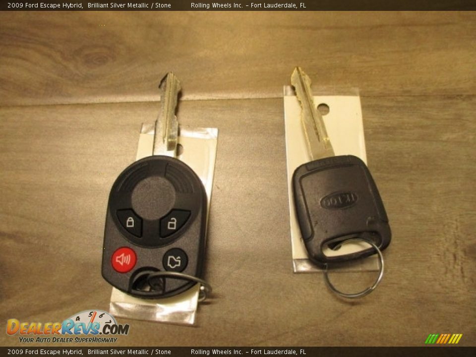 2009 Ford Escape Hybrid Brilliant Silver Metallic / Stone Photo #14