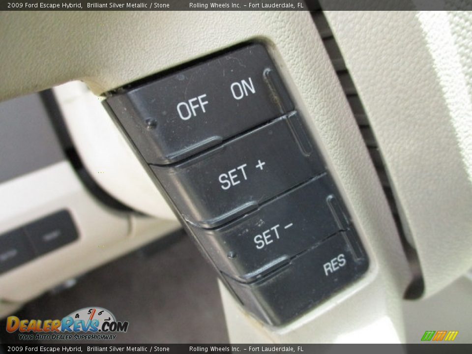 2009 Ford Escape Hybrid Brilliant Silver Metallic / Stone Photo #16