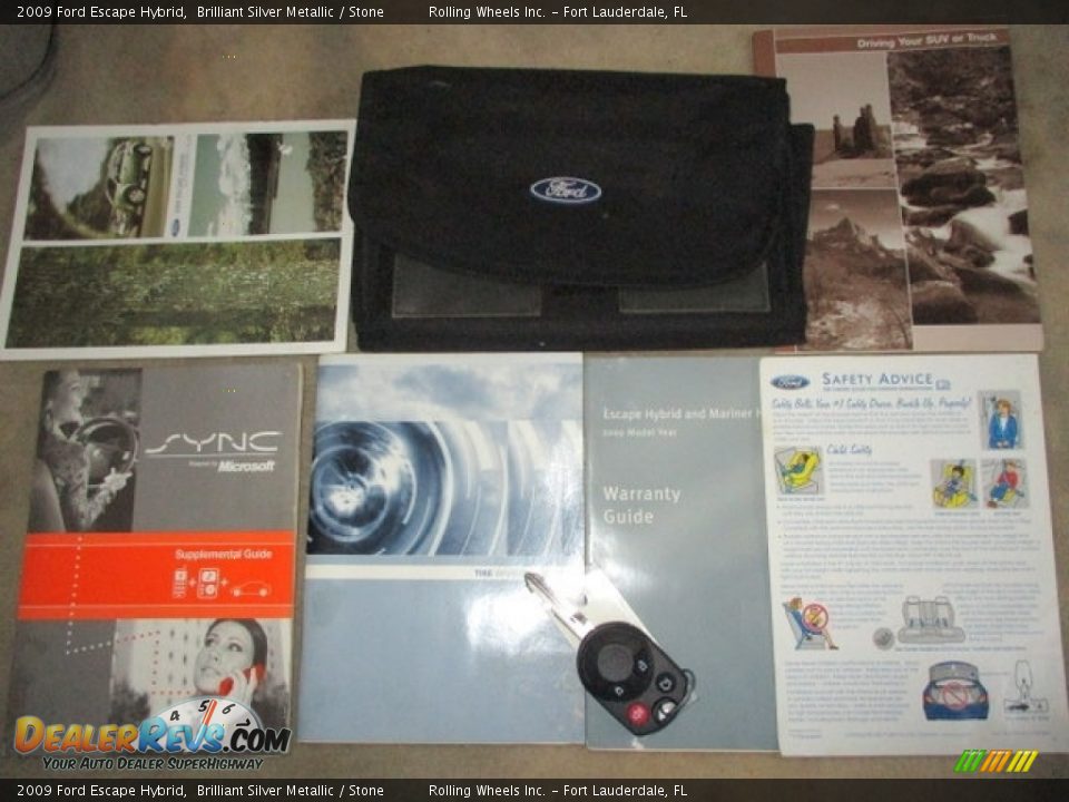 2009 Ford Escape Hybrid Brilliant Silver Metallic / Stone Photo #24