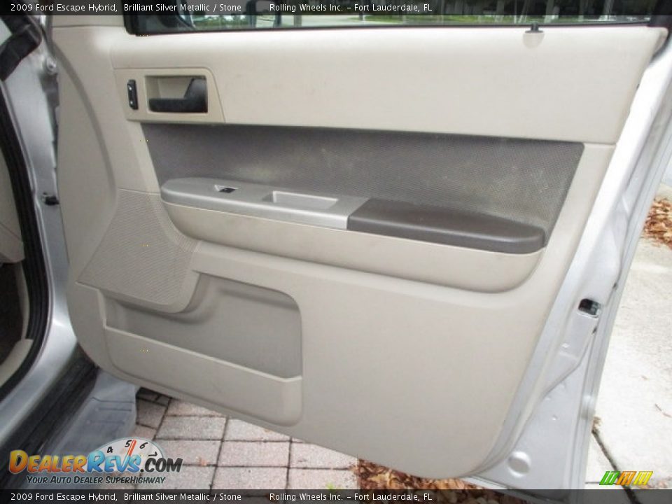 2009 Ford Escape Hybrid Brilliant Silver Metallic / Stone Photo #28