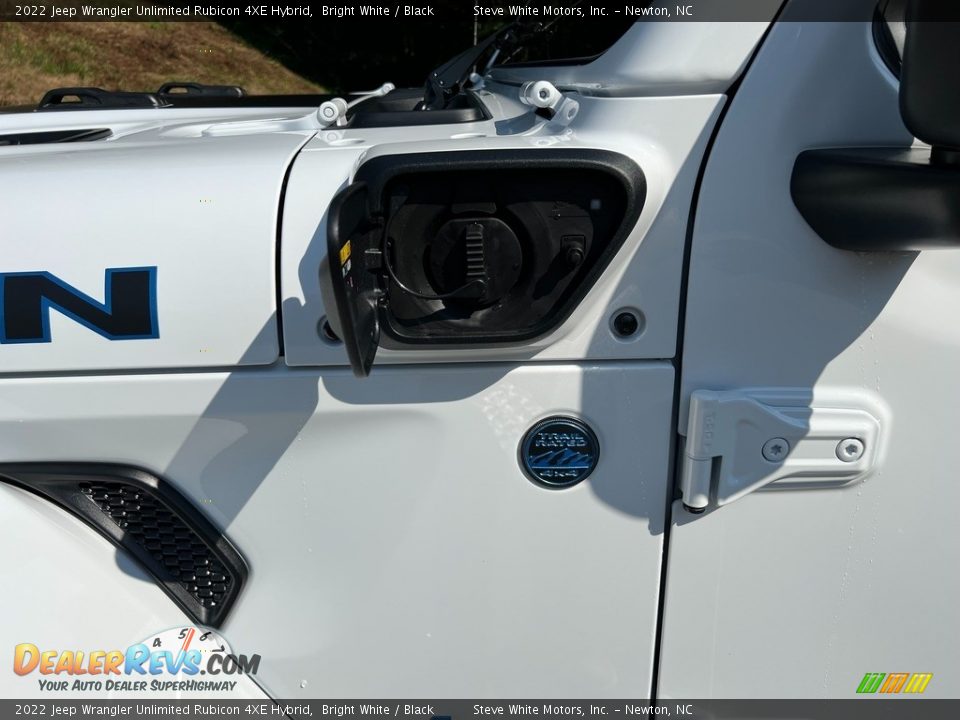 2022 Jeep Wrangler Unlimited Rubicon 4XE Hybrid Bright White / Black Photo #2