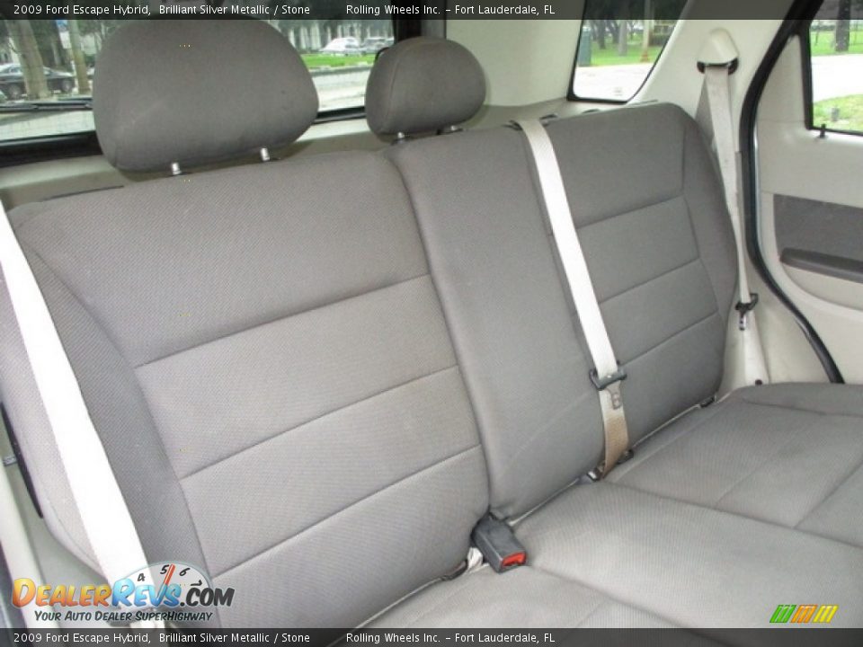 2009 Ford Escape Hybrid Brilliant Silver Metallic / Stone Photo #31