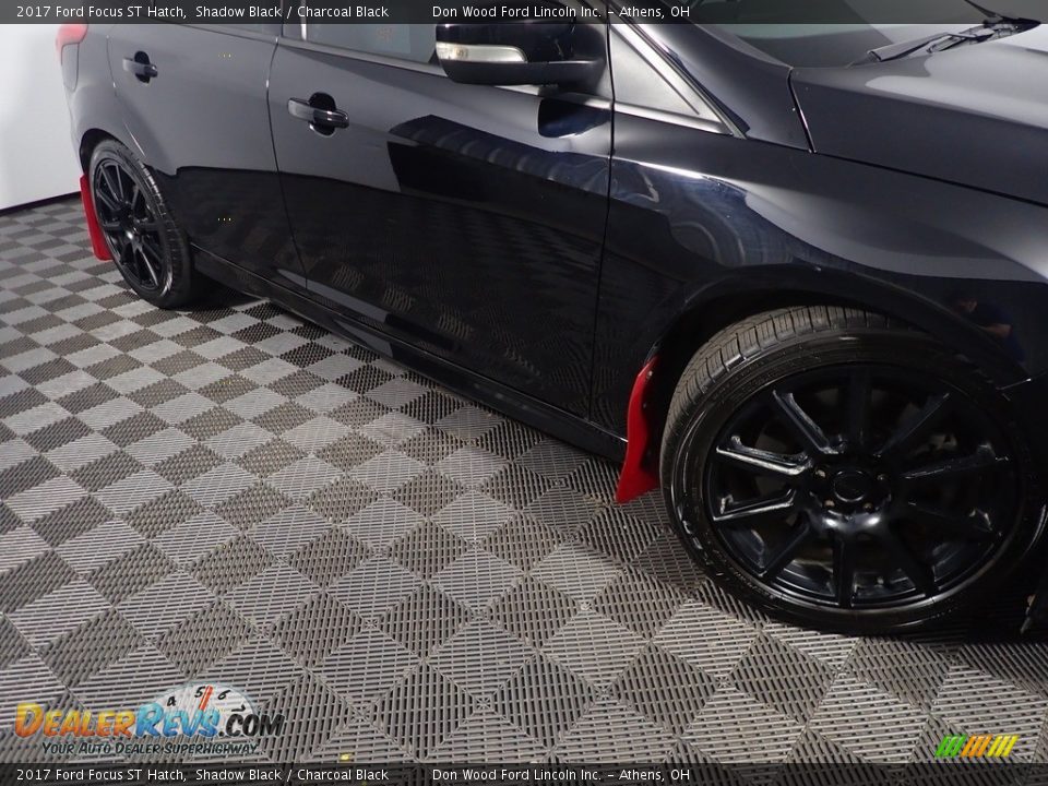 2017 Ford Focus ST Hatch Shadow Black / Charcoal Black Photo #4