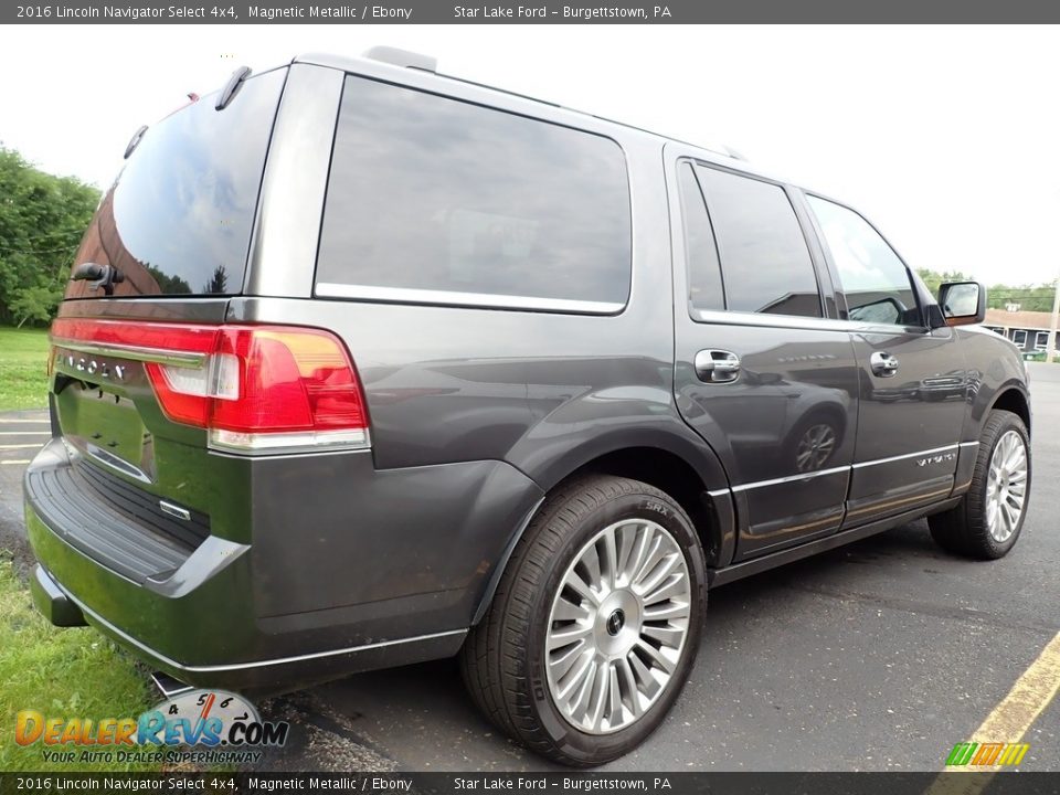 Magnetic Metallic 2016 Lincoln Navigator Select 4x4 Photo #3