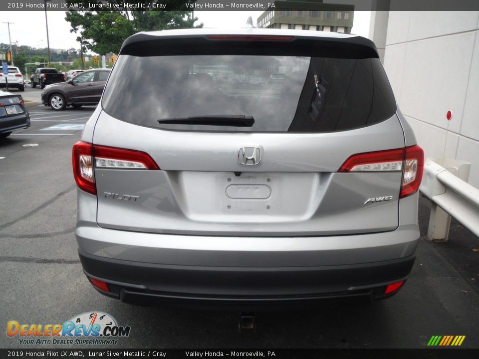 2019 Honda Pilot LX AWD Lunar Silver Metallic / Gray Photo #7