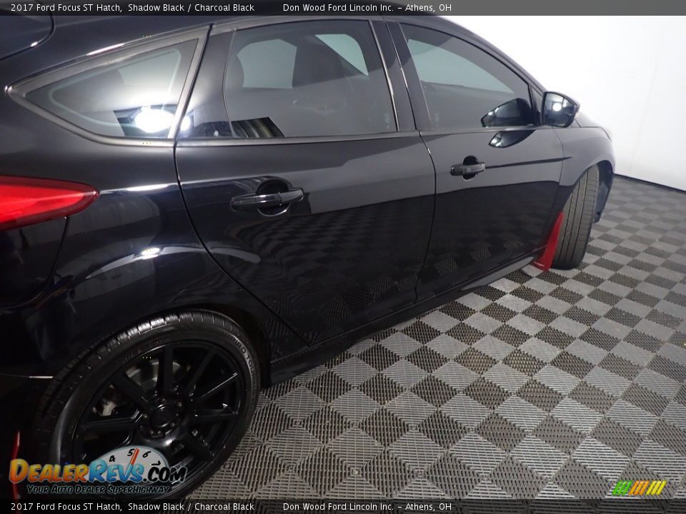 2017 Ford Focus ST Hatch Shadow Black / Charcoal Black Photo #19