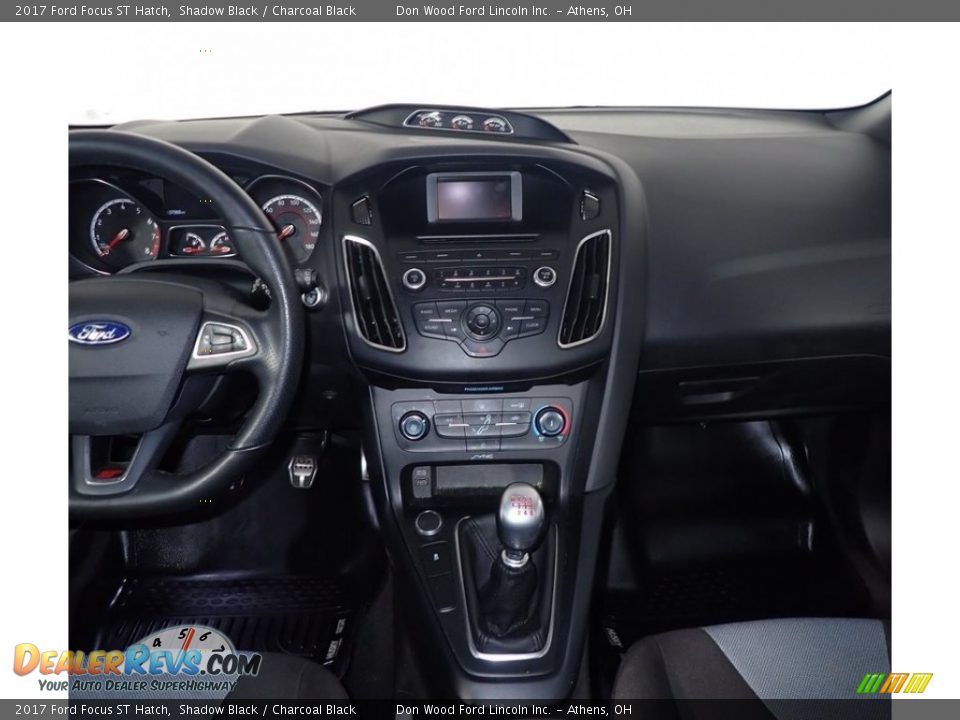 2017 Ford Focus ST Hatch Shadow Black / Charcoal Black Photo #25