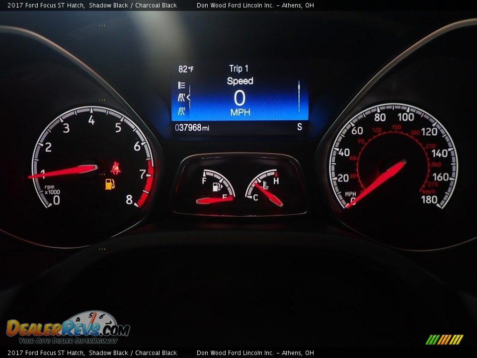 2017 Ford Focus ST Hatch Shadow Black / Charcoal Black Photo #28