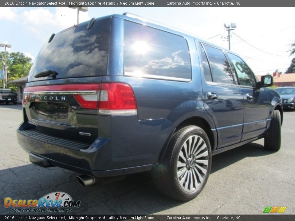 2016 Lincoln Navigator Select 4x4 Midnight Sapphire Metallic / Medium Light Stone Photo #10