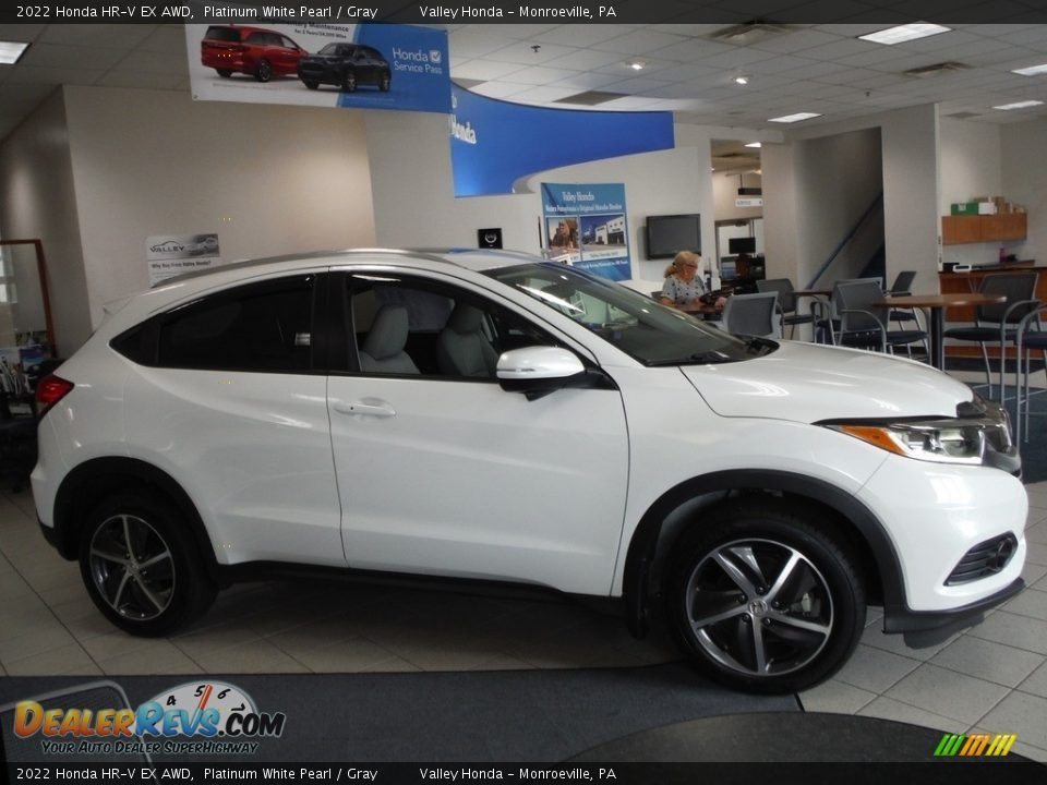 2022 Honda HR-V EX AWD Platinum White Pearl / Gray Photo #7