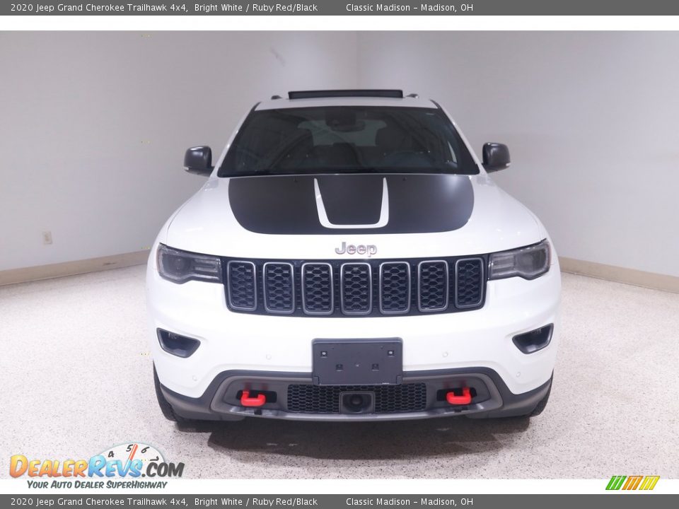 2020 Jeep Grand Cherokee Trailhawk 4x4 Bright White / Ruby Red/Black Photo #2