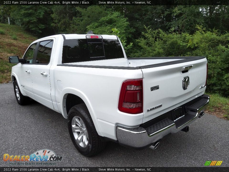 2022 Ram 1500 Laramie Crew Cab 4x4 Bright White / Black Photo #9