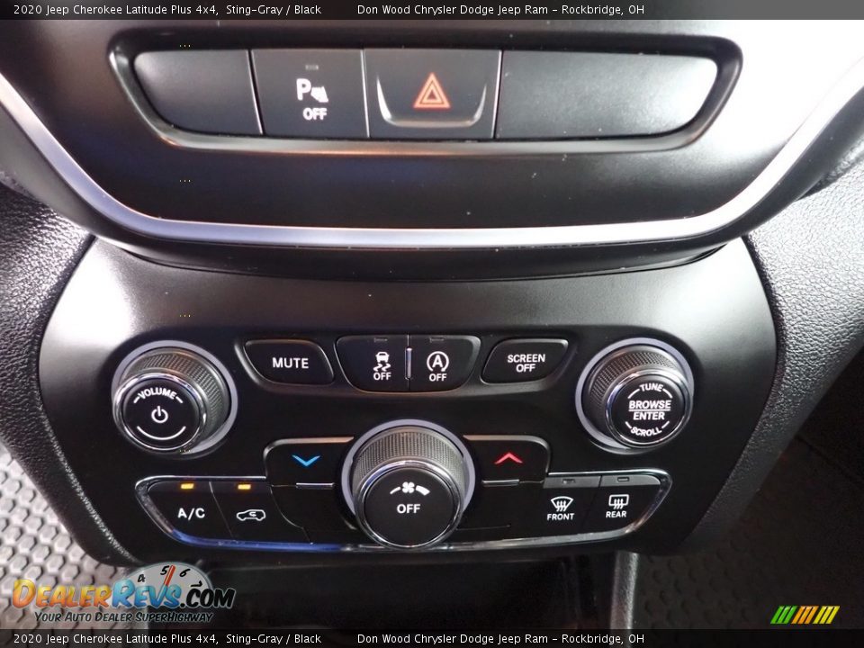 2020 Jeep Cherokee Latitude Plus 4x4 Sting-Gray / Black Photo #21