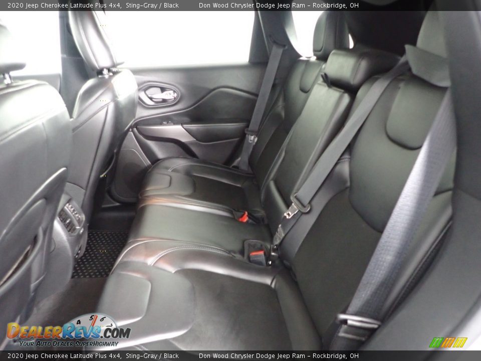 2020 Jeep Cherokee Latitude Plus 4x4 Sting-Gray / Black Photo #25