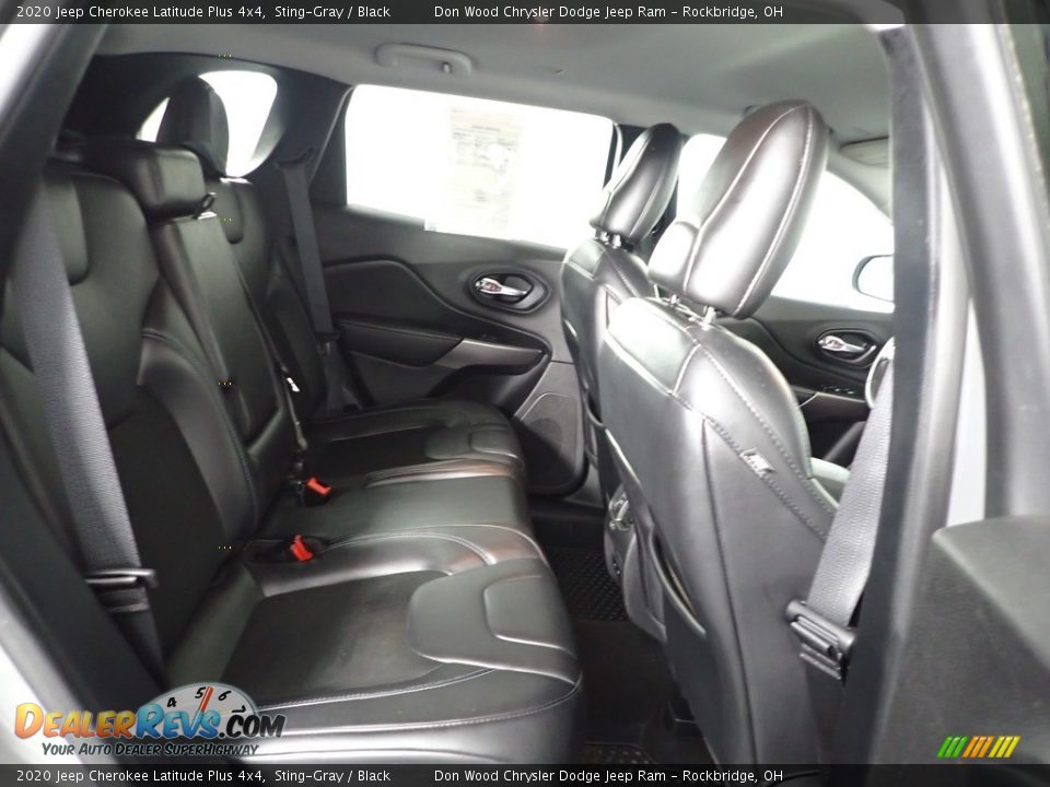 2020 Jeep Cherokee Latitude Plus 4x4 Sting-Gray / Black Photo #30