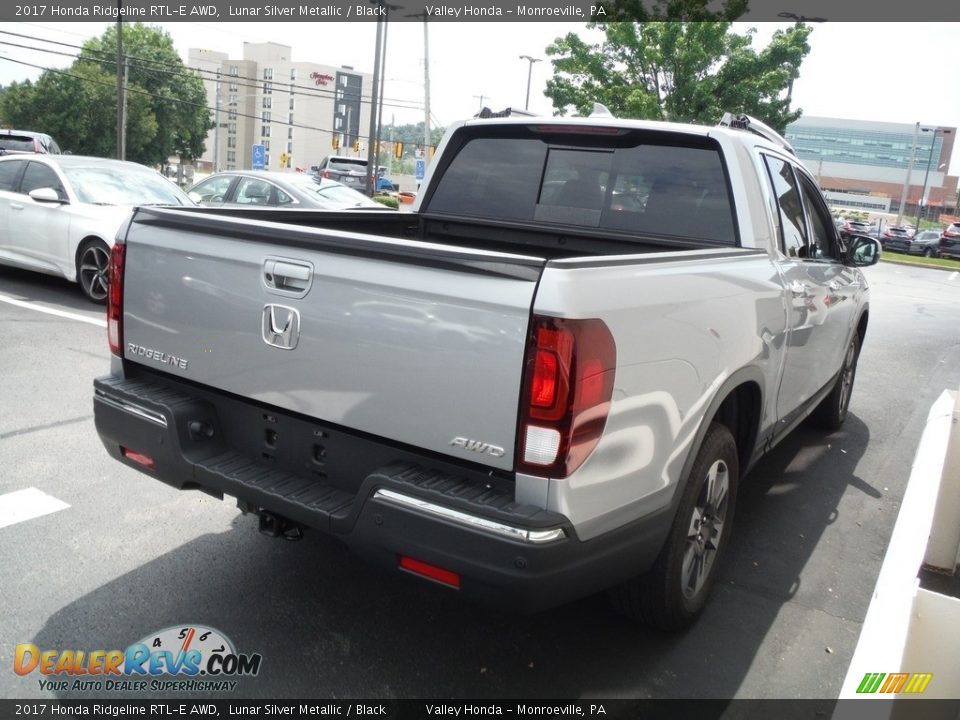 2017 Honda Ridgeline RTL-E AWD Lunar Silver Metallic / Black Photo #7