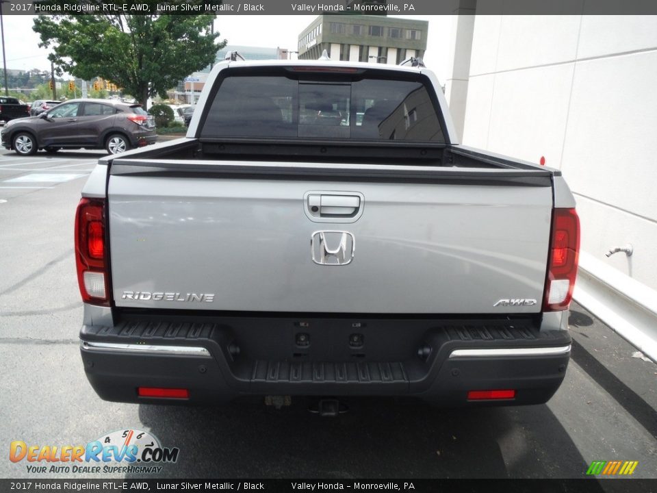 2017 Honda Ridgeline RTL-E AWD Lunar Silver Metallic / Black Photo #9